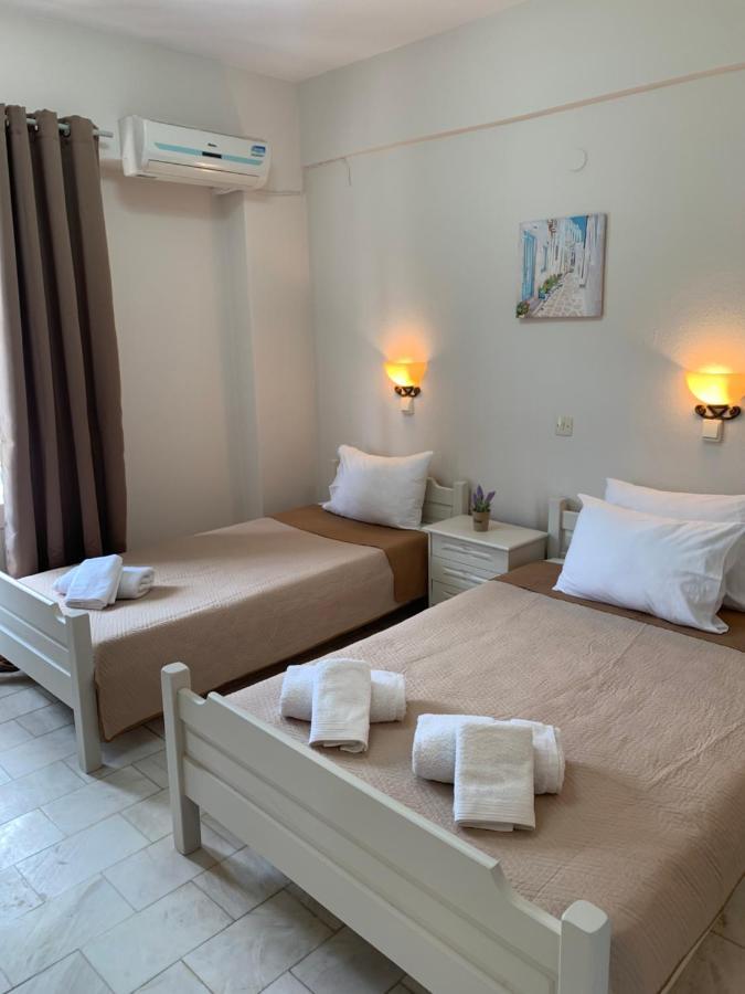 Velonis Apartments เลปโตการายา ภายนอก รูปภาพ